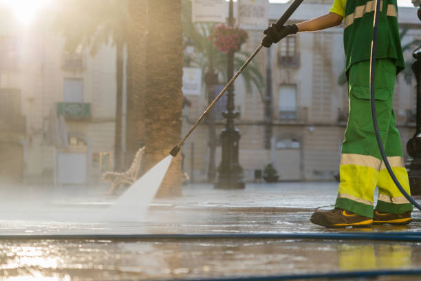 Best Solar Panel Cleaning  in Lakeside, FL
